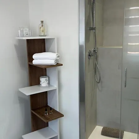 Comfort & Le بيت ضيافة بيرغامو